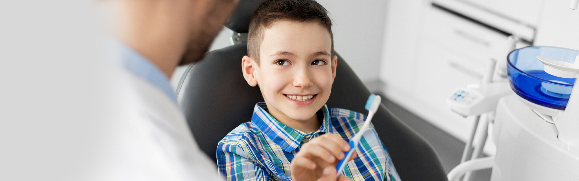 Pediatric Dentistry Service: Does Your Child Need Specialized Care?